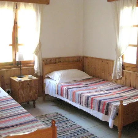 3 Bedrooms With Sea View Private Pool And Enclosed Garden At Kritou Tera Villa *