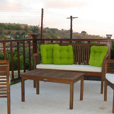 Вилла 3 Bedrooms With Sea View Private Pool And Enclosed Garden At Kritou Tera